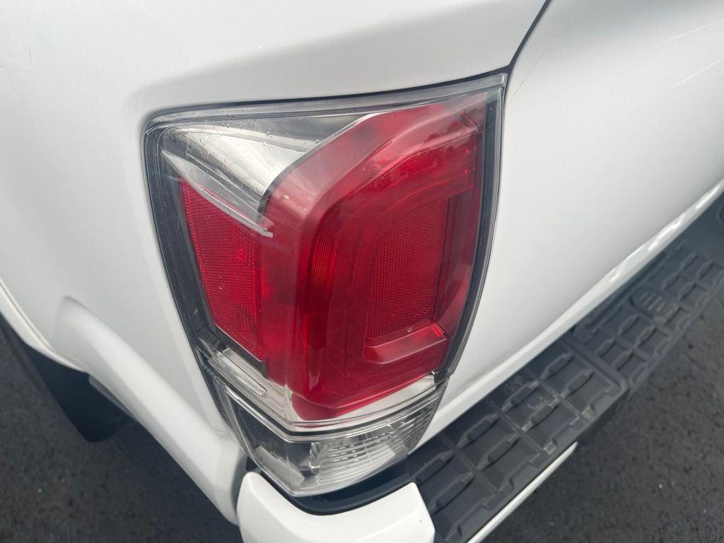 2018 Toyota Tacoma Limited V6