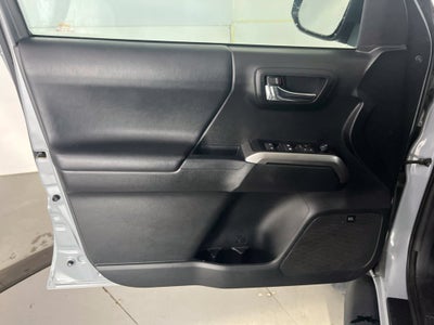 2019 Toyota Tacoma Limited V6