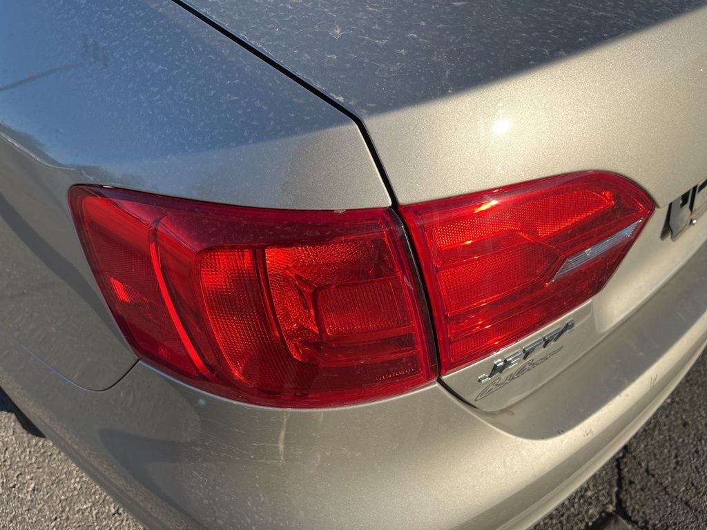 2014 Volkswagen Jetta 1.8T SE w/Connectivity/Sunroof