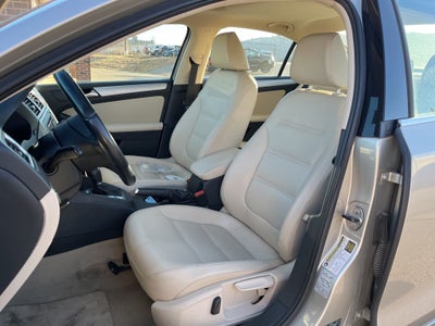 2014 Volkswagen Jetta 1.8T SE w/Connectivity/Sunroof