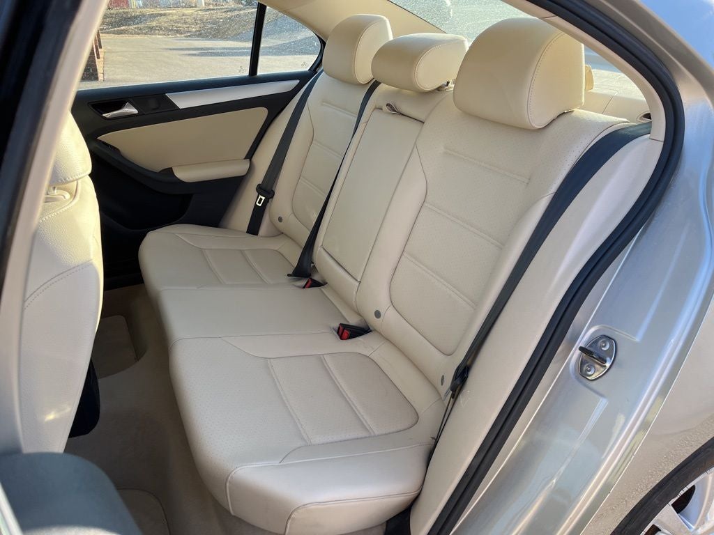 2014 Volkswagen Jetta 1.8T SE w/Connectivity/Sunroof