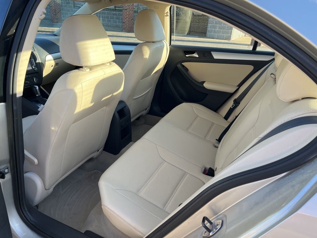 2014 Volkswagen Jetta 1.8T SE w/Connectivity/Sunroof