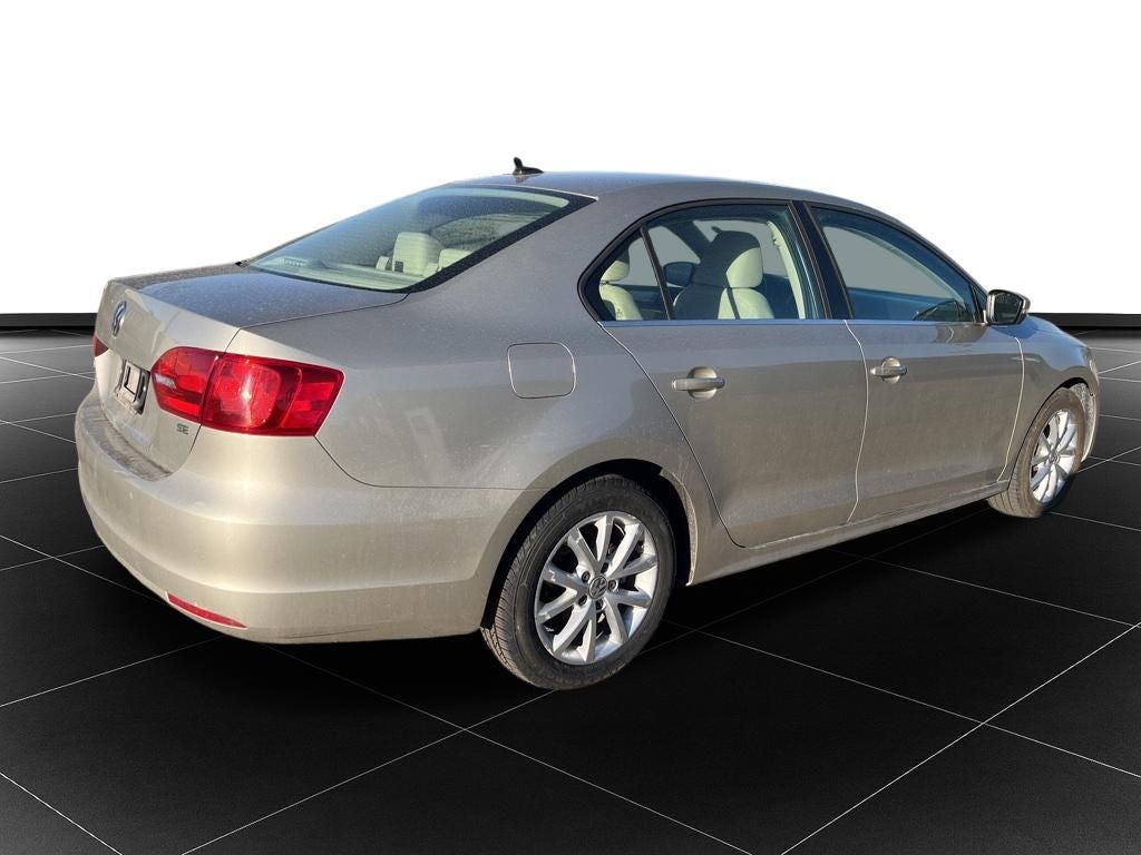 2014 Volkswagen Jetta 1.8T SE w/Connectivity/Sunroof