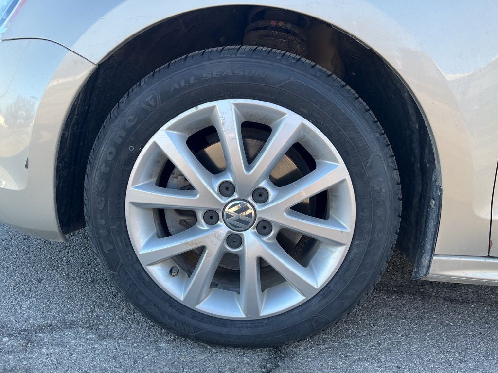 2014 Volkswagen Jetta 1.8T SE w/Connectivity/Sunroof