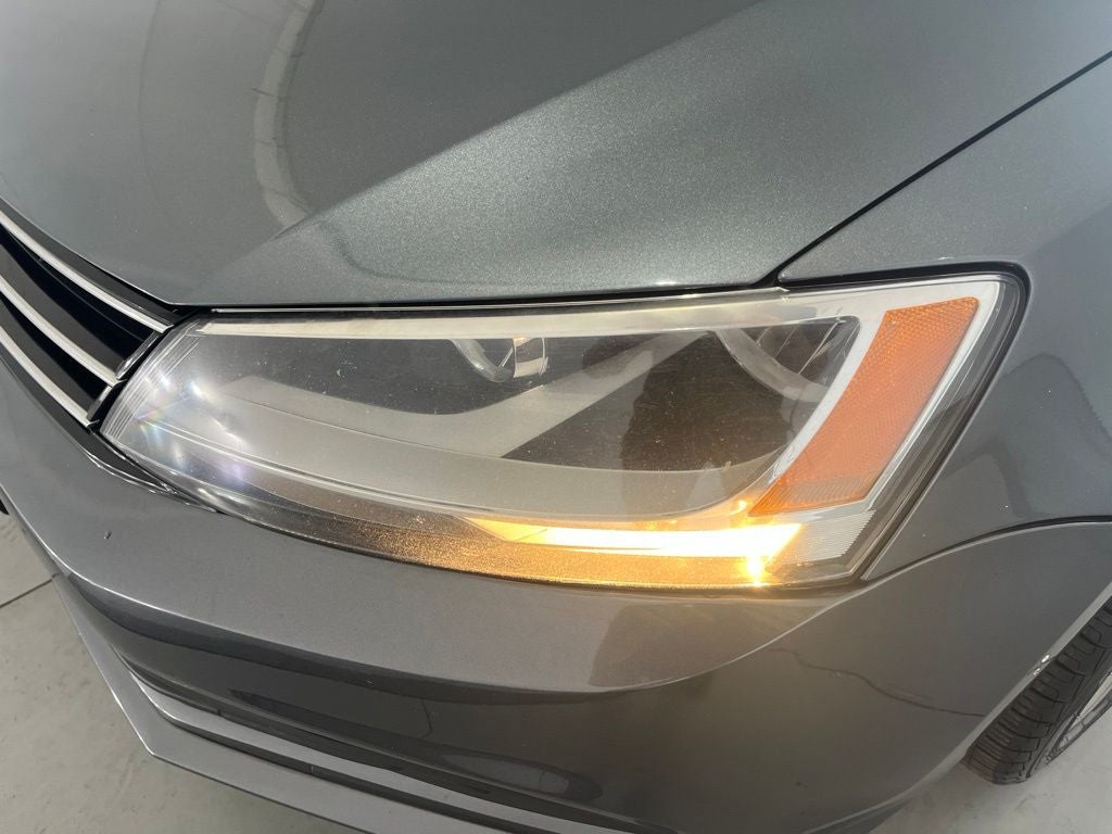 2016 Volkswagen Jetta 1.8T Sport