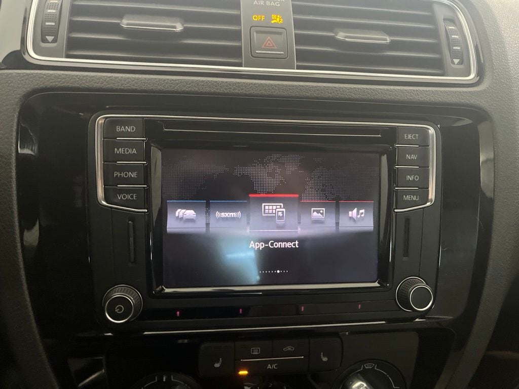 2016 Volkswagen Jetta 1.8T Sport