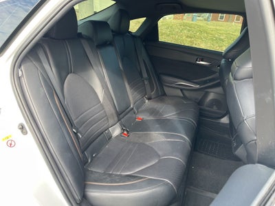 2019 Toyota Avalon Hybrid XSE