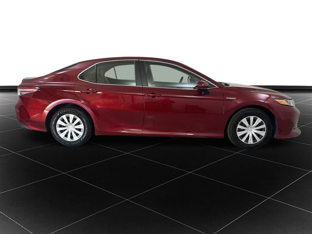 2018 Toyota Camry Hybrid LE
