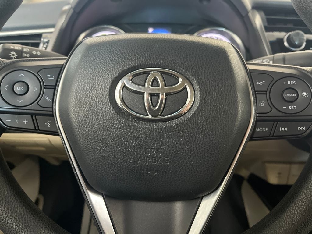 2018 Toyota Camry Hybrid LE