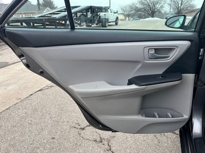 2016 Toyota Camry LE