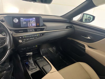 2021 Lexus ES 250