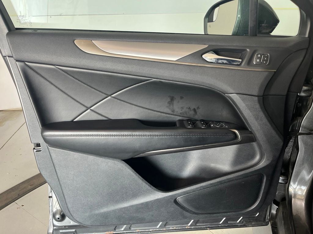 2019 Lincoln MKC Standard