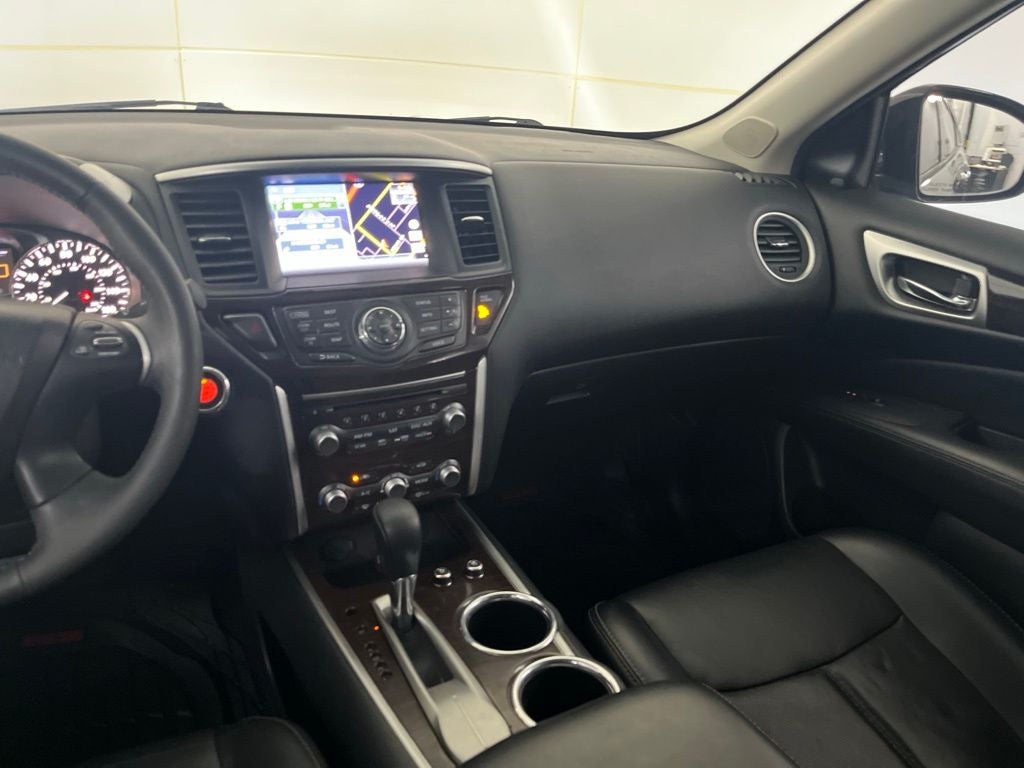2015 Nissan Pathfinder Platinum