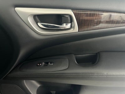 2015 Nissan Pathfinder Platinum