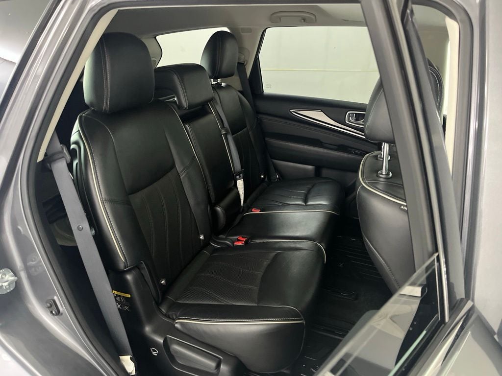 2017 INFINITI QX60 Base