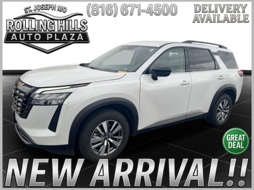 2026 Nissan Pathfinder SL