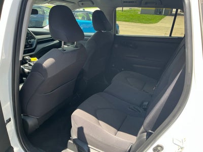 2020 Toyota Highlander LE