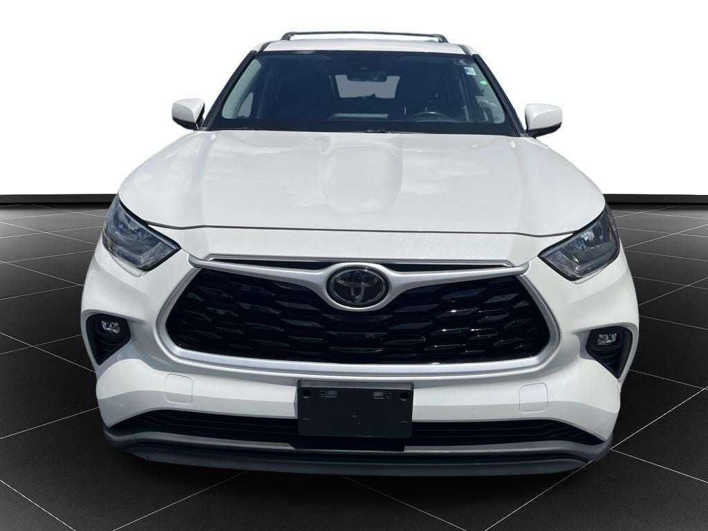 2020 Toyota Highlander LE