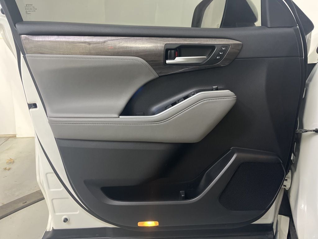 2020 Toyota Highlander Limited