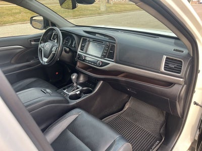 2019 Toyota Highlander Limited Platinum
