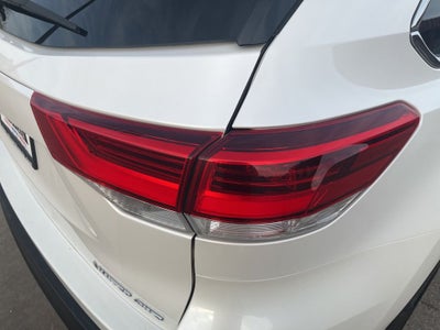 2019 Toyota Highlander Limited Platinum