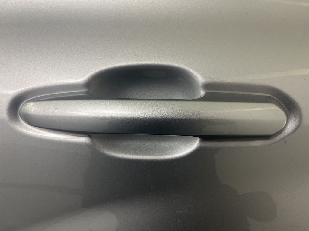 2020 Toyota Highlander Hybrid Platinum