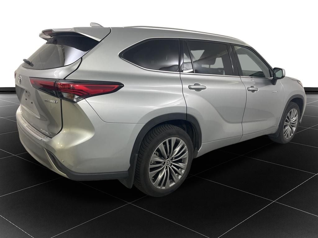 2020 Toyota Highlander Hybrid Platinum
