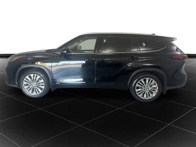 2026 Toyota Highlander Hybrid Platinum