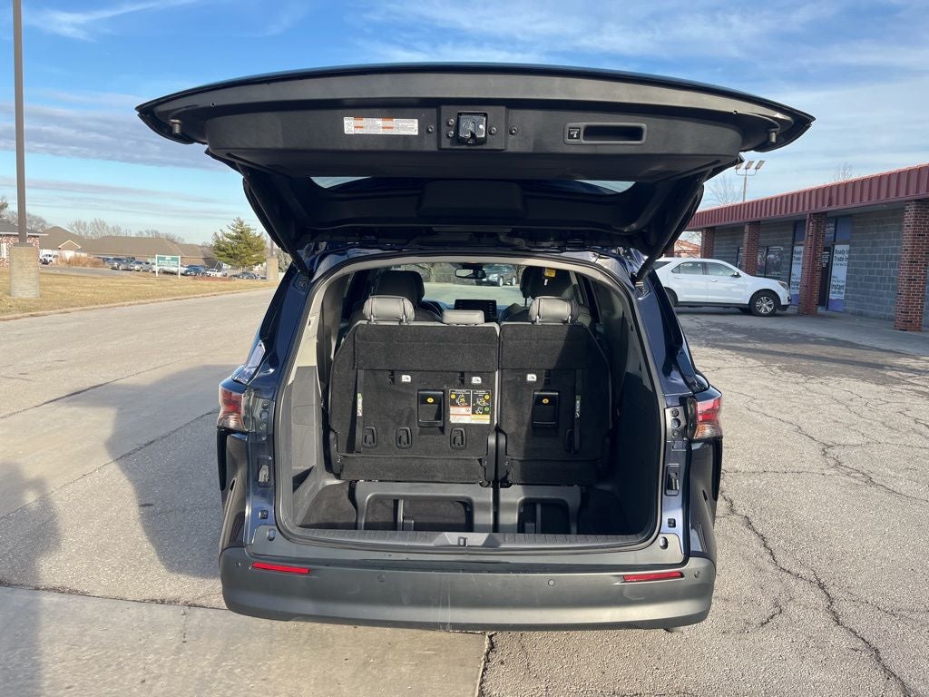 2024 Toyota Sienna XLE 7 Passenger
