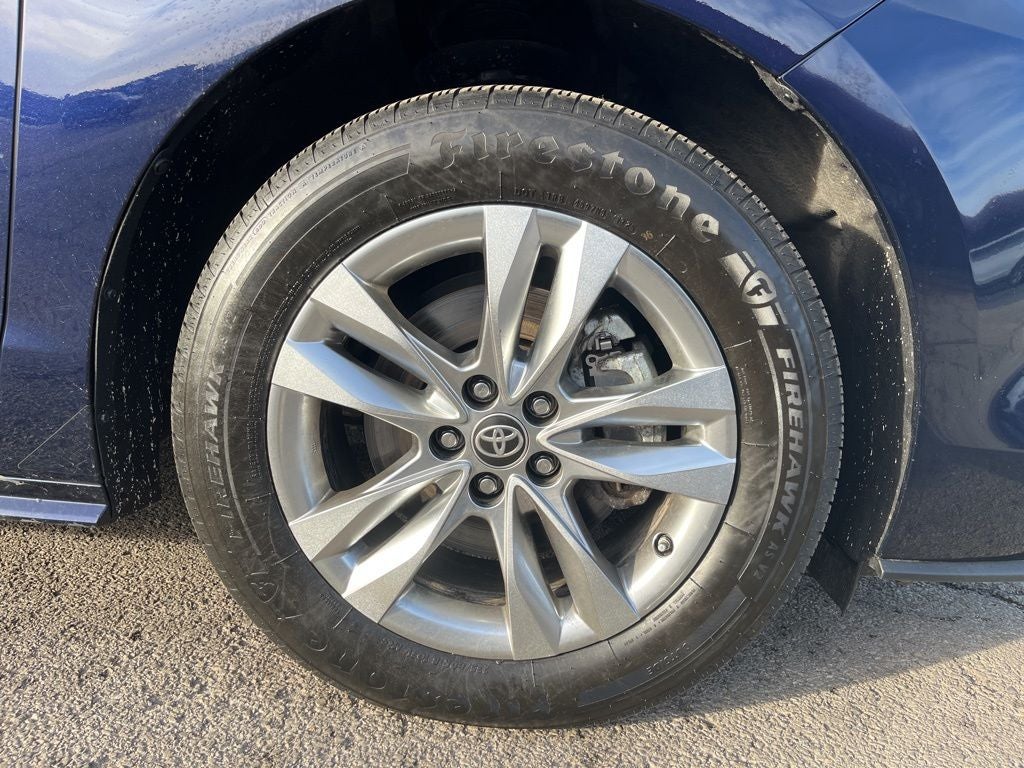 2024 Toyota Sienna XLE 7 Passenger