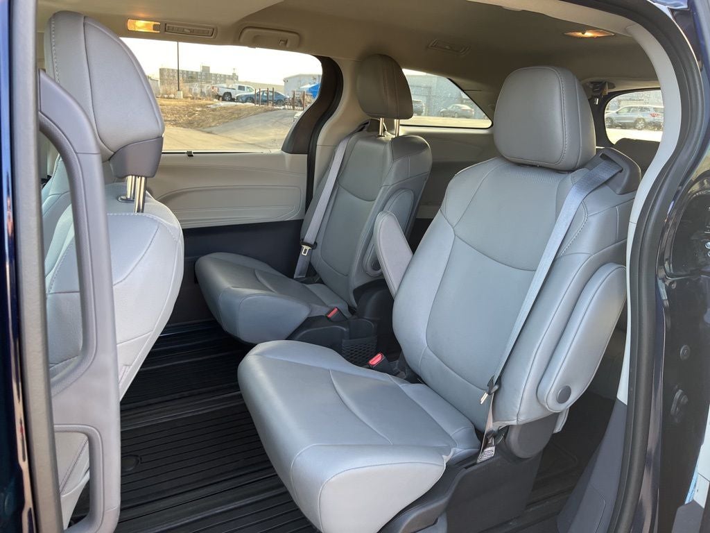 2024 Toyota Sienna XLE 7 Passenger