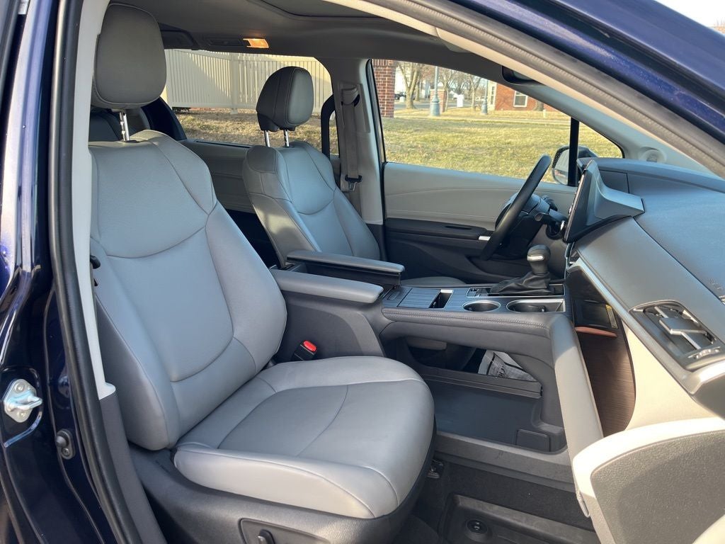 2024 Toyota Sienna XLE 7 Passenger