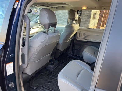 2024 Toyota Sienna XLE 7 Passenger