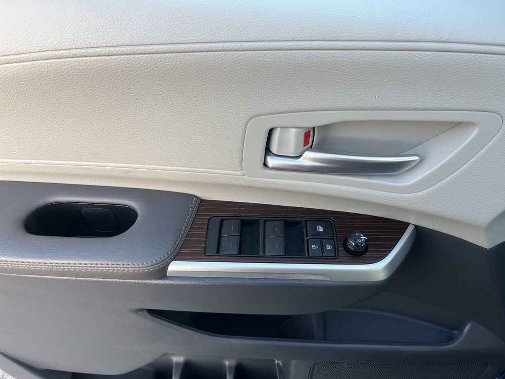 2024 Toyota Sienna XLE 7 Passenger