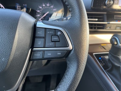 2024 Toyota Sienna XLE 7 Passenger