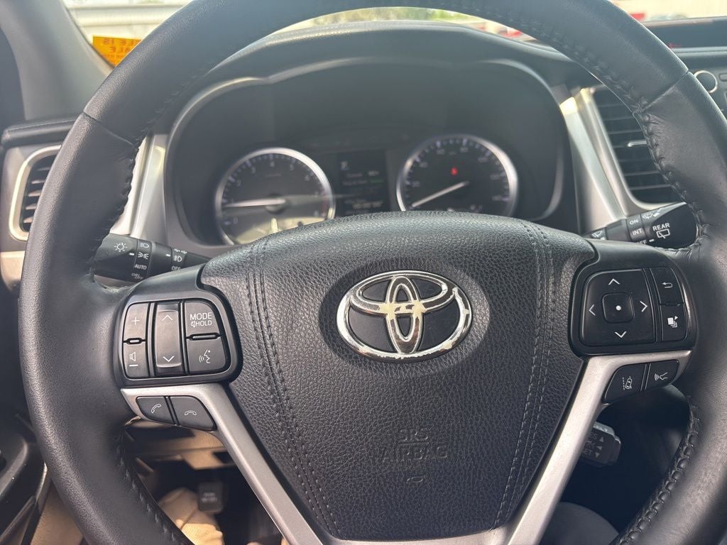 2017 Toyota Highlander XLE