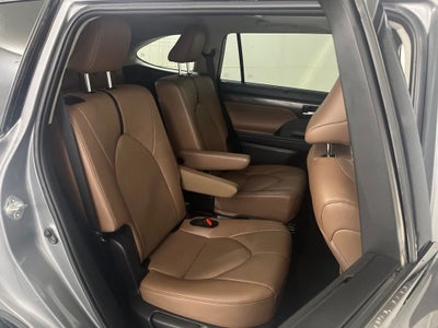 2025 Toyota Highlander Hybrid Limited 25th Edition