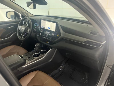 2025 Toyota Highlander Hybrid Limited 25th Edition