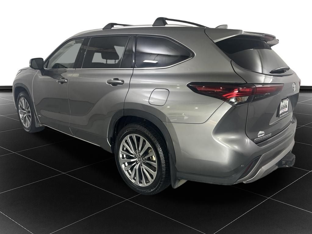 2025 Toyota Highlander Hybrid Limited 25th Edition