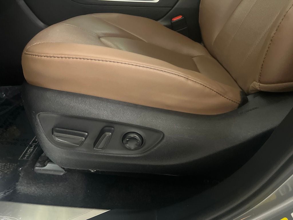 2025 Toyota Highlander Hybrid Limited 25th Edition
