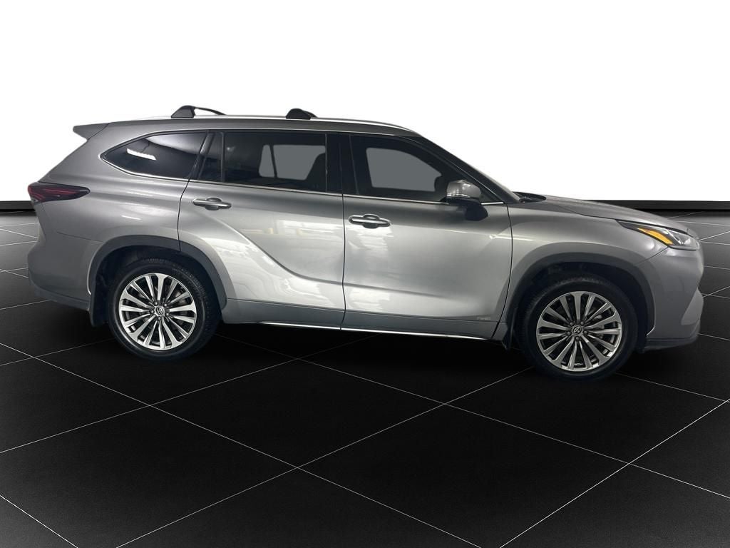 2025 Toyota Highlander Hybrid Limited 25th Edition