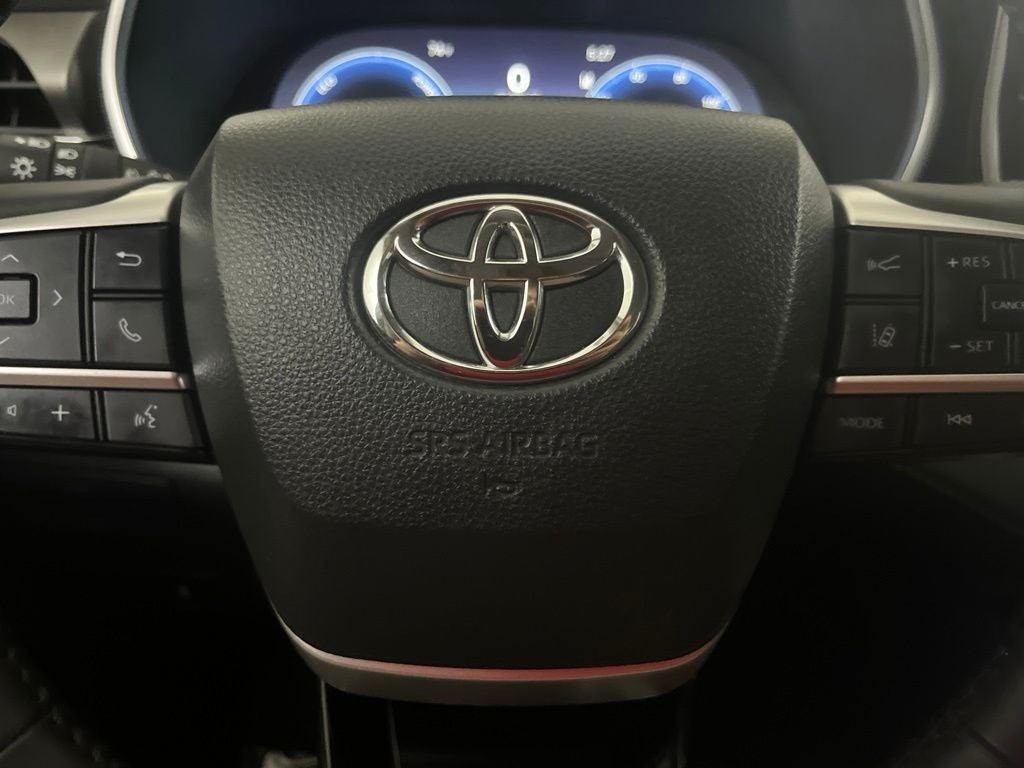 2025 Toyota Highlander Hybrid Limited 25th Edition