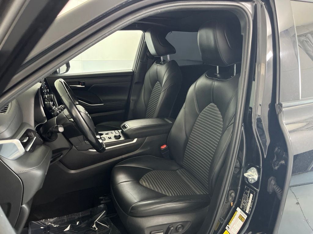 2021 Toyota Highlander XSE