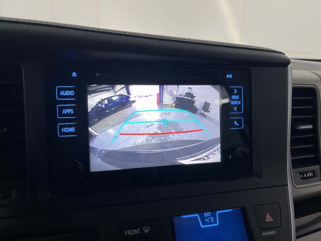 2017 Toyota Sienna XLE 7 Passenger