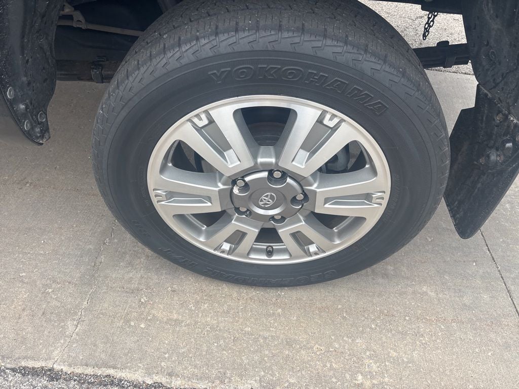 2017 Toyota Tundra Platinum 5.7L V8