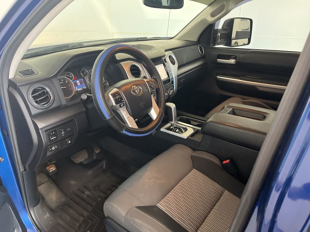 2015 Toyota Tundra SR5