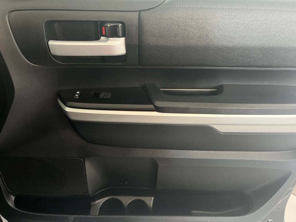 2016 Toyota Tundra SR5