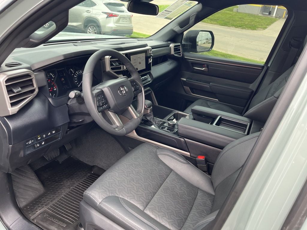 2025 Toyota Tundra SR5