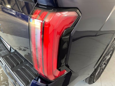 2025 Toyota Tundra Platinum