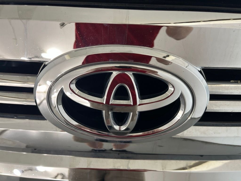 2017 Toyota Tundra SR5